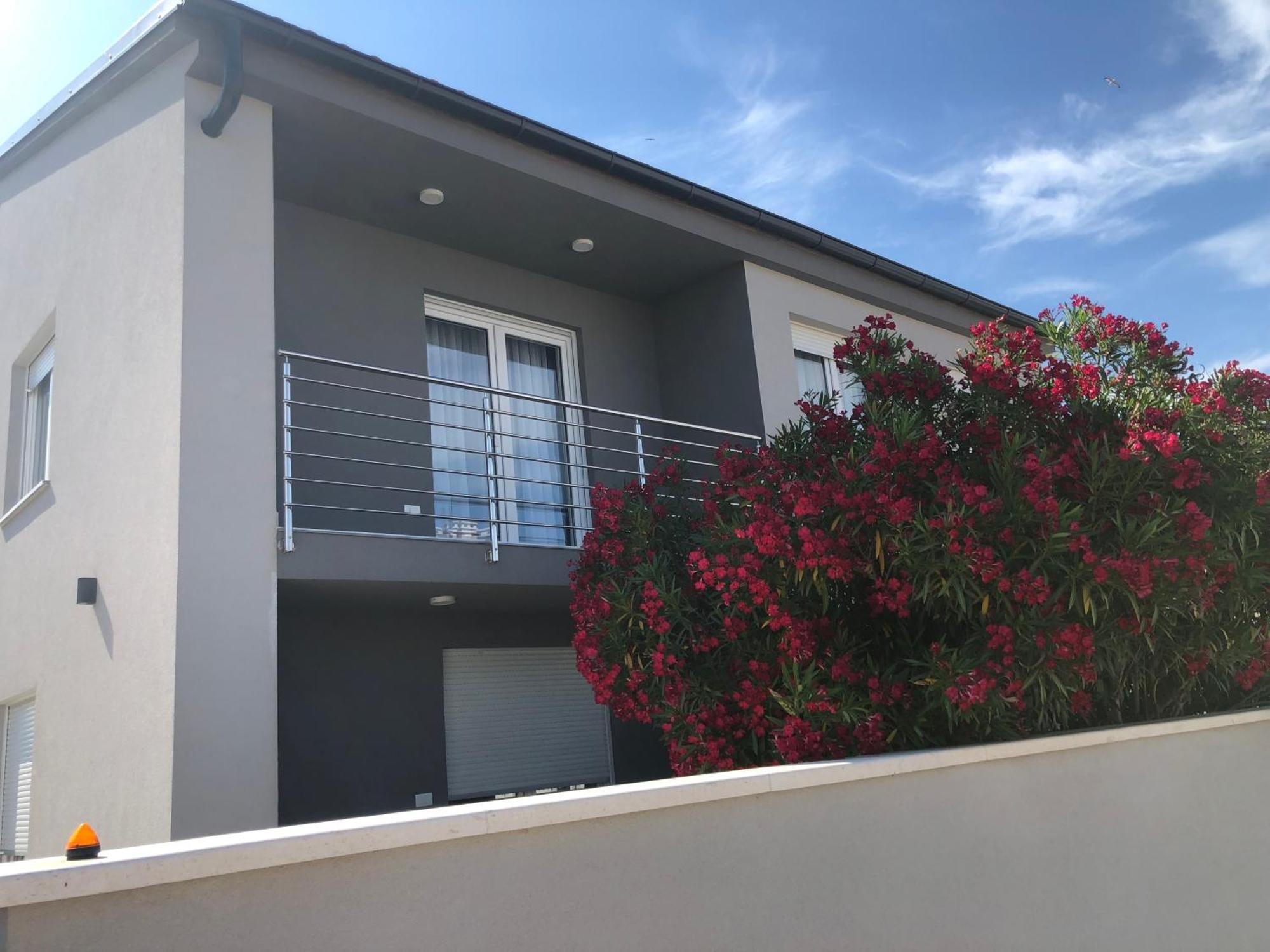 Leneda Apartments With Pool Pula Exterior foto